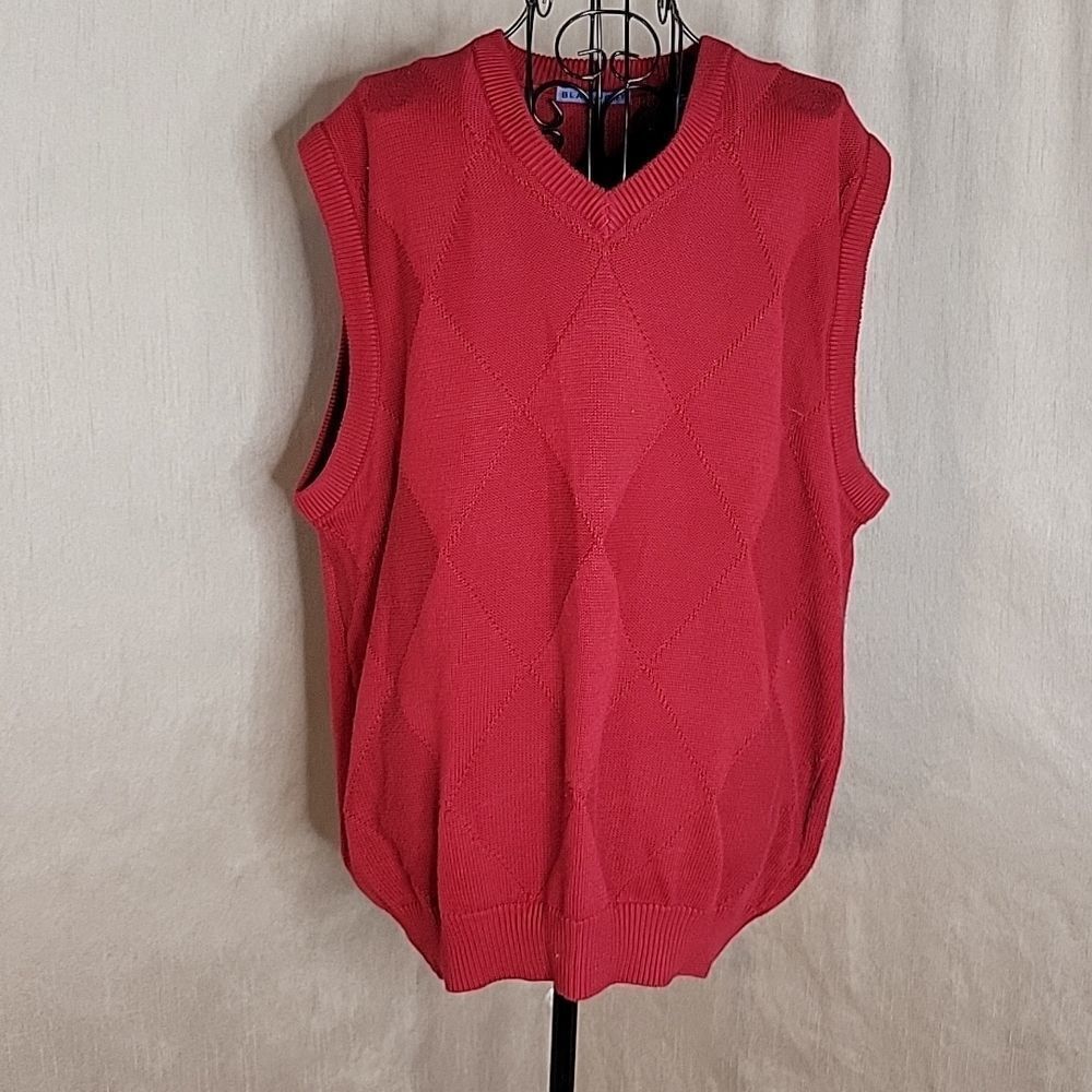 BLASSPORT Men's Red Cotton Sweater Vest Medium‎